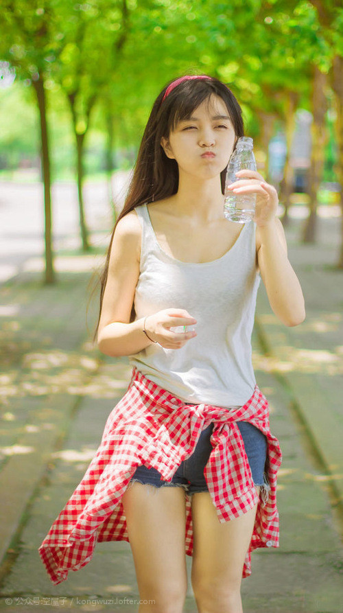 kaiyun网站-格林伍德的防守稳定性，成袋鼠队后防屏障，格林伍德过人