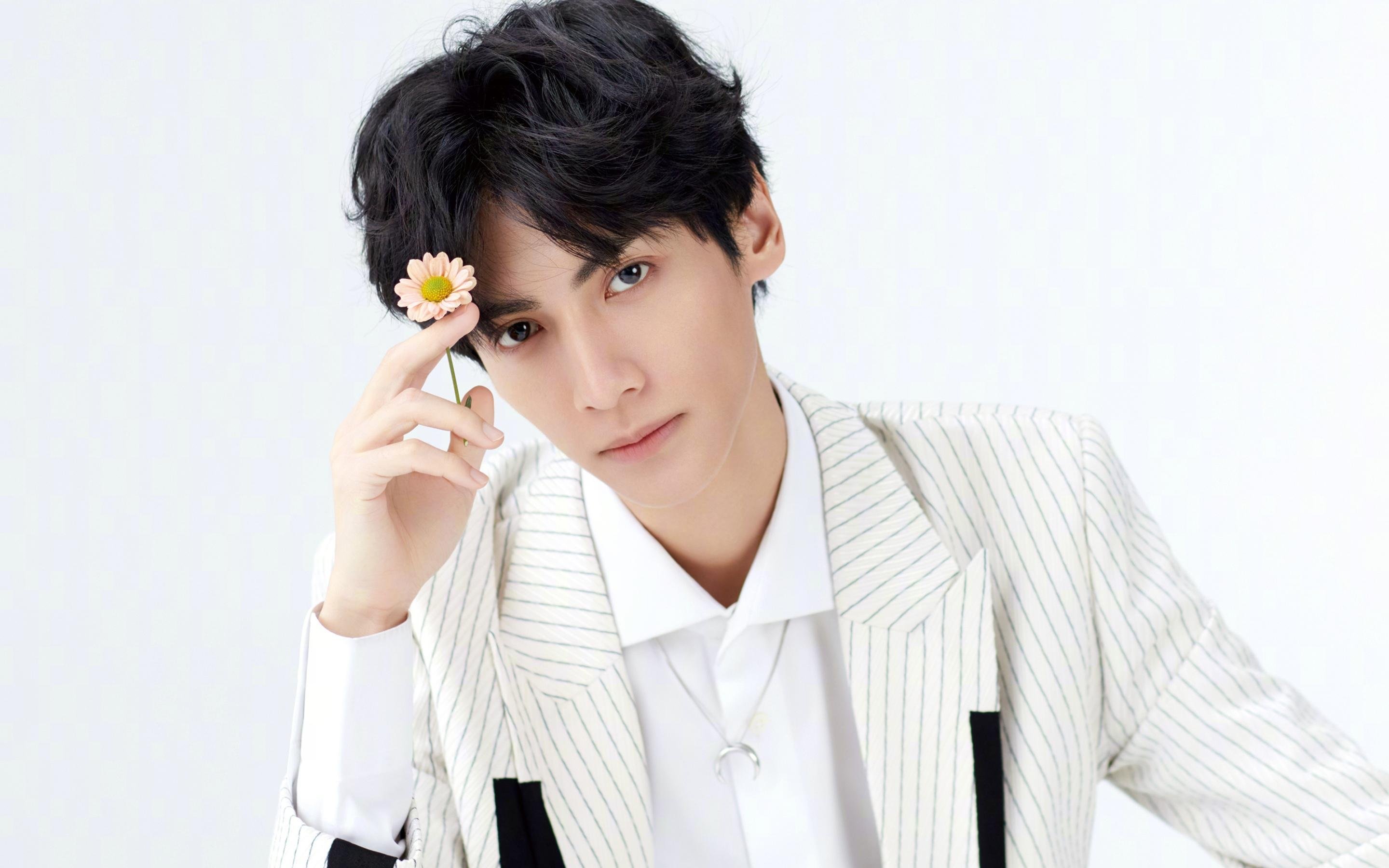 开云官网APP下载-蛙泳新星摩纳哥刷新赛季最佳，摩西蛙泳视频